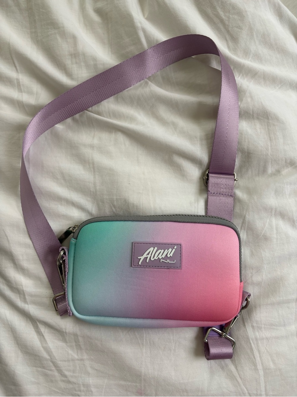 Alani Nu Fanny Pack